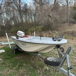 Malibu Mini Skiff Boat