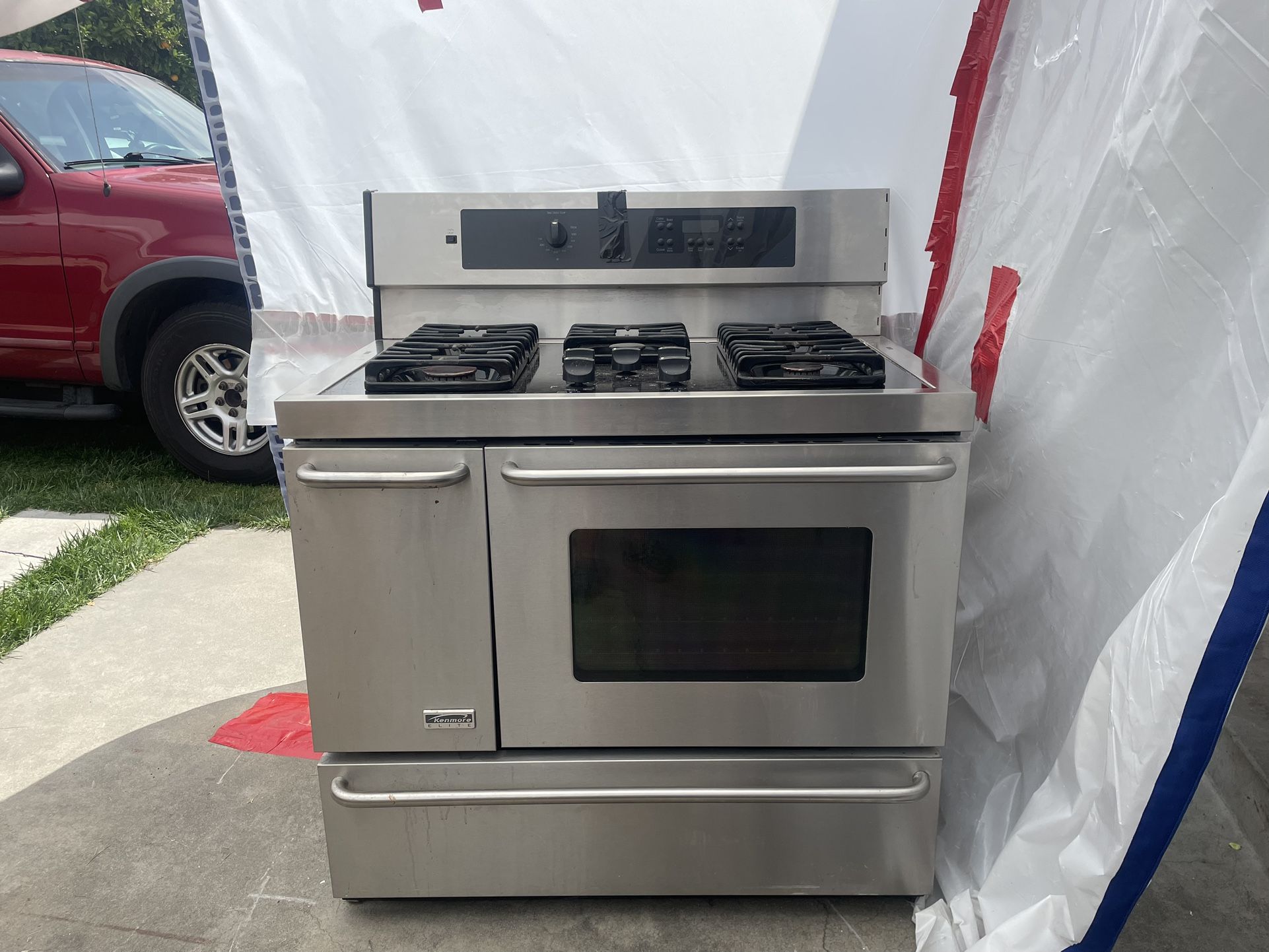 Kenmore Elite 5 Burner Gas Range Double Oven