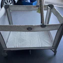 Pack And Play And Play By Garçon