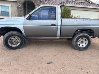 1987 Nissan Pickup