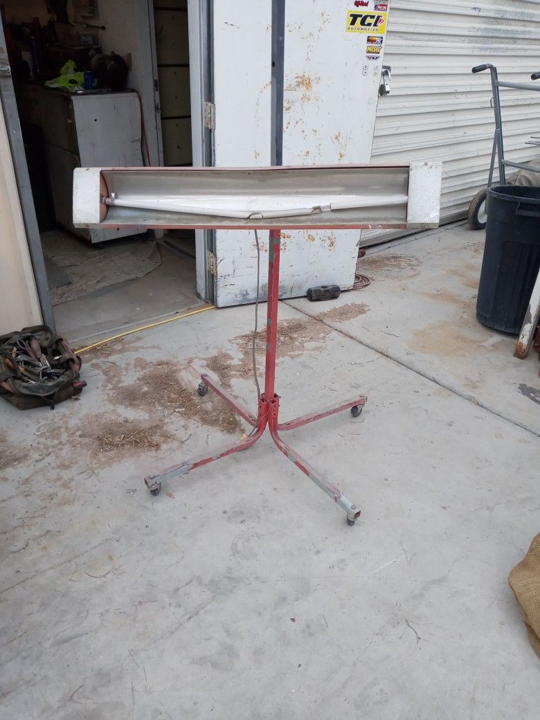 Auto Body Adjustable Heat Lamp