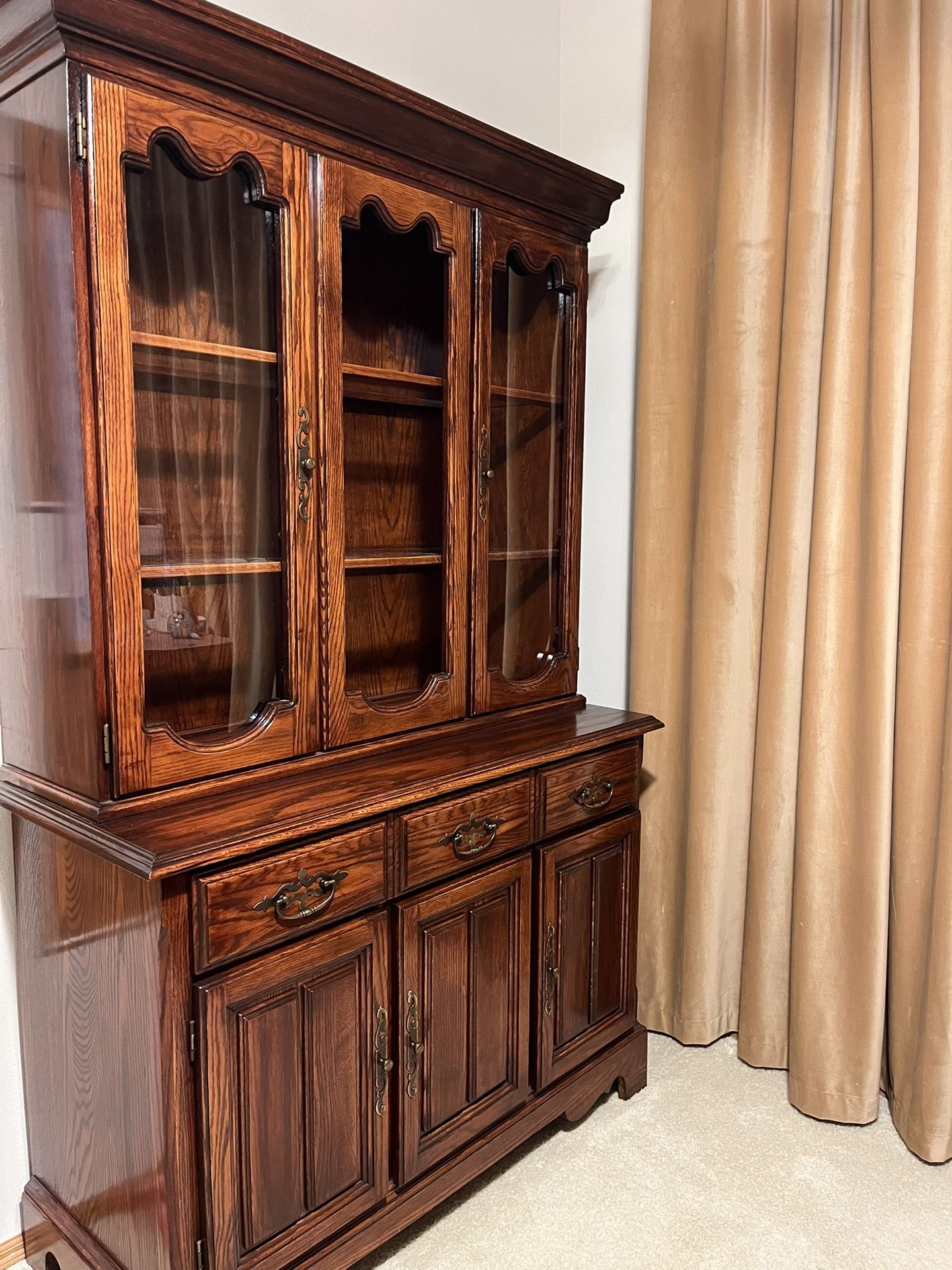 Antique China Cabinet Hutch