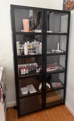 Display cabinet