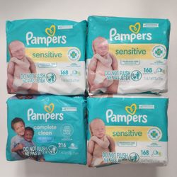 4 Pampers Wipes 