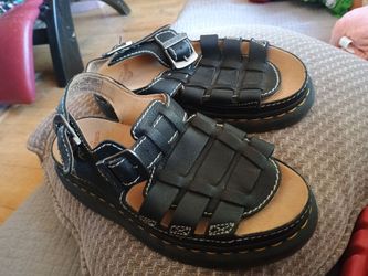 Dr.Martens