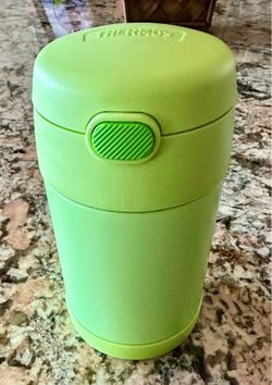 Thermos FUNtainer Stainless Steel Insulated lightweight 16oz Food Jar and folded Spoon on the lid