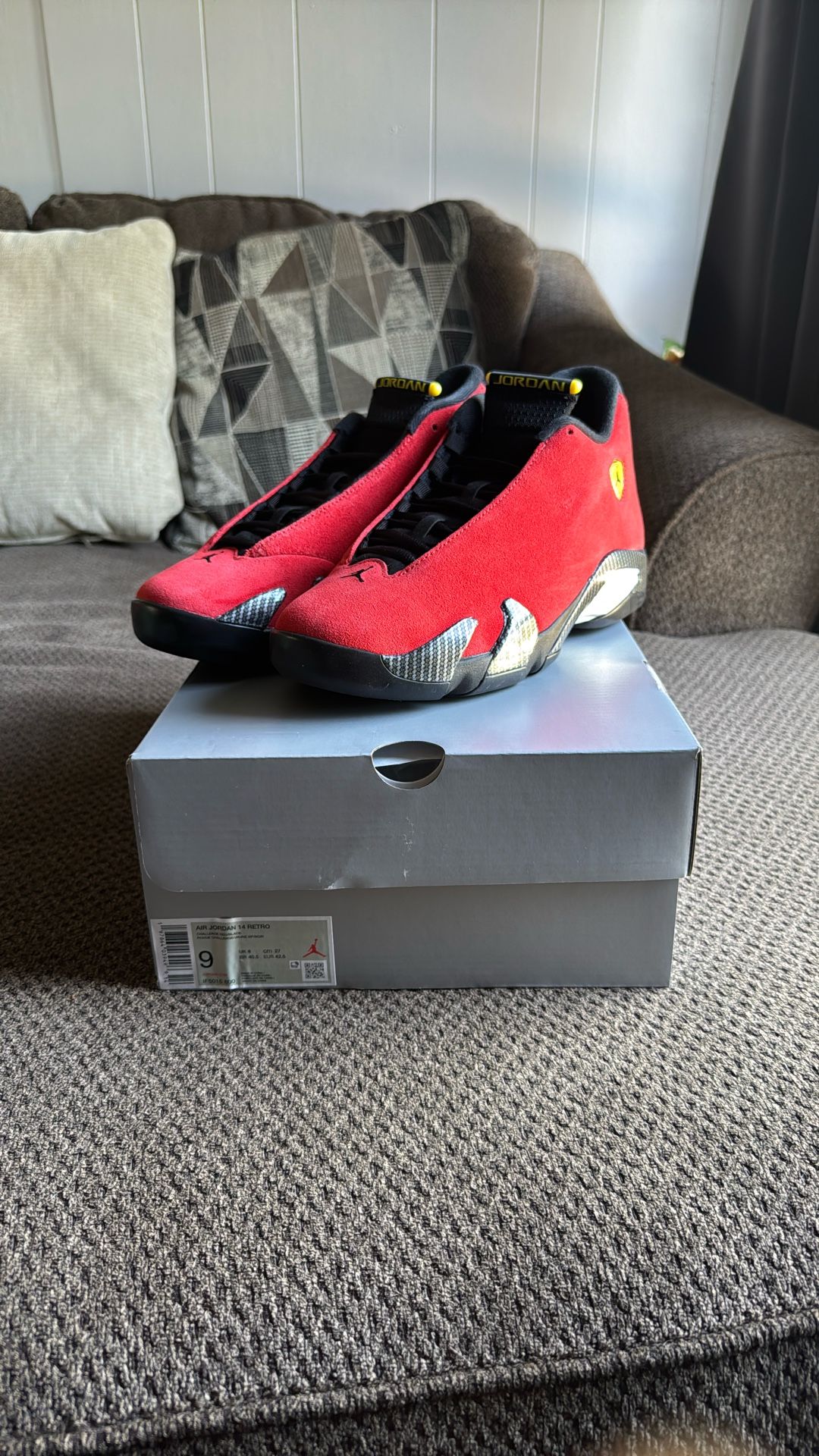 Retro 14 Ferrari Size 9