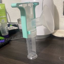 Ameda Manual Breast Pump