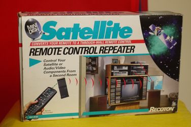 •••Recoton•Remote Control Repeater••NEW IN BOX•