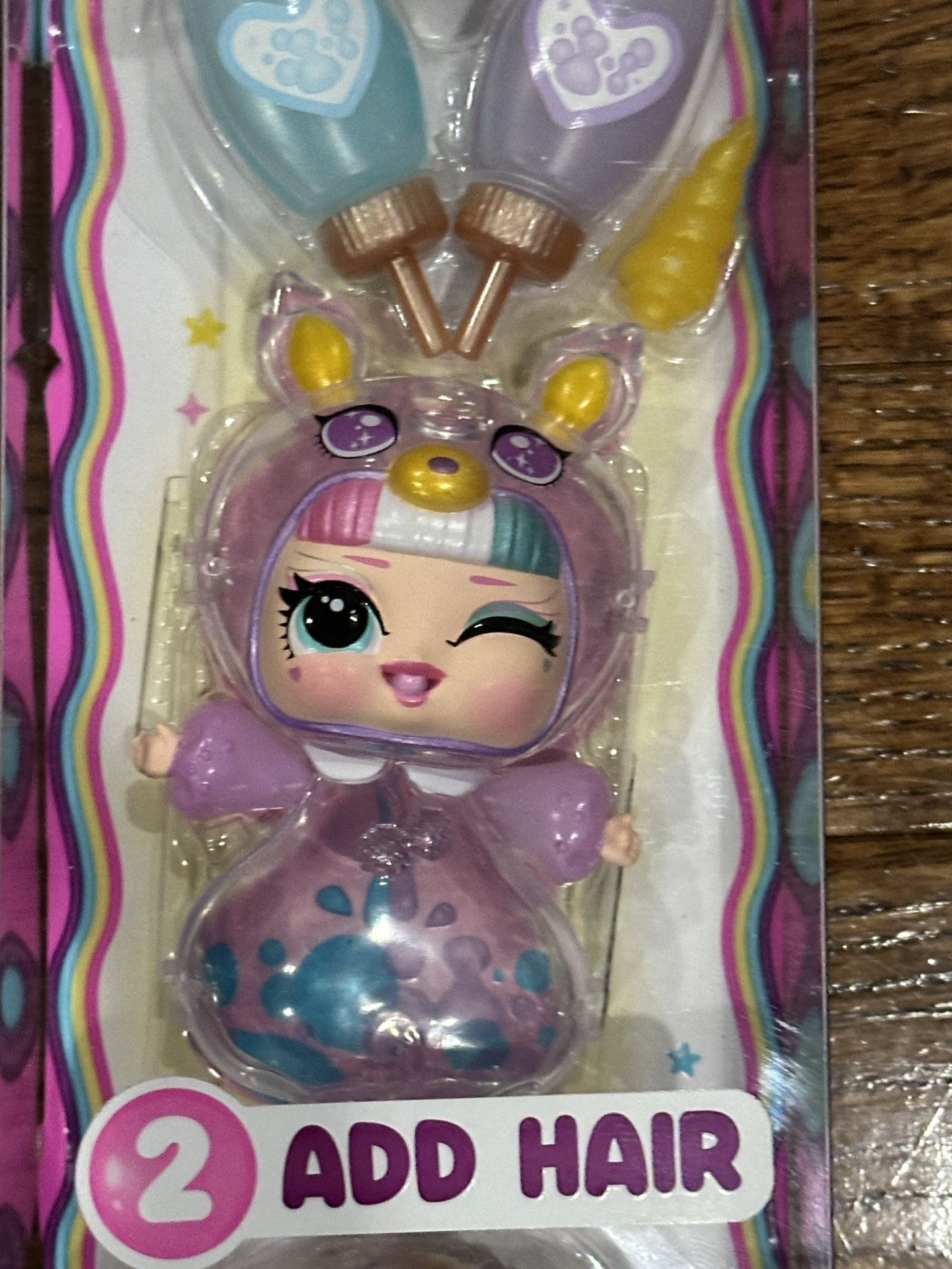L.O.L. LOL Surprise! Unicorns Tots Dolls Display - Make An Offer