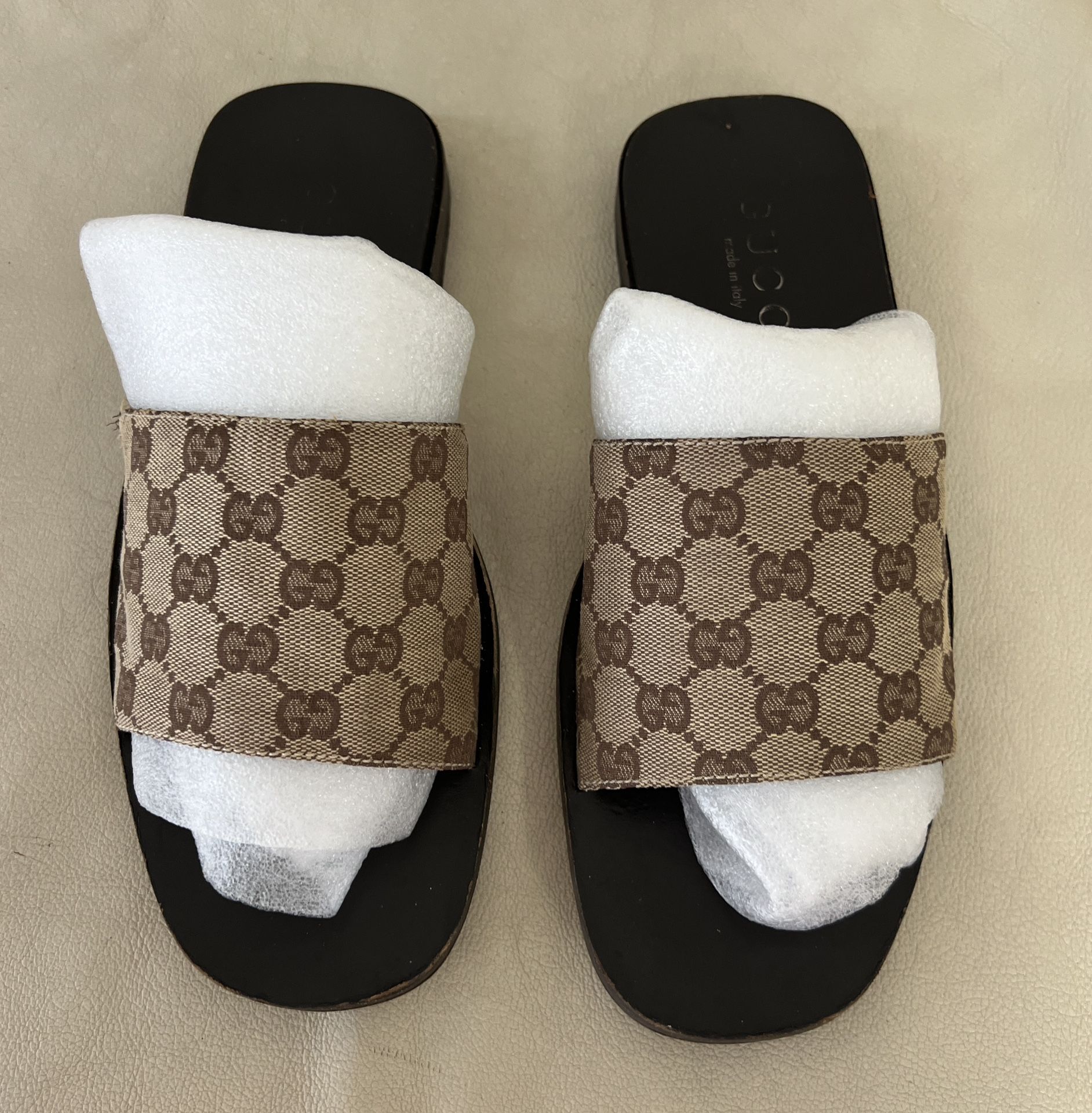 Gucci Man’s Leather sandals Size 9,5D Brown, Leather