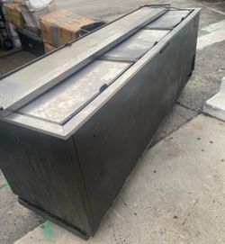 🍺 True TD-95-38 Beer Bottle Cooler – $300 firm (Works Great) 🍺 📍 Okeechobee  Heavy-duty True commercial beer cooler – perfect for keeping drinks ic