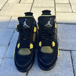 Jordan Retro 4