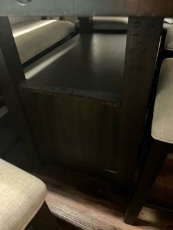 Table & Chairs Set