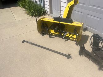 John Deere 2 stage snow blower for garden tractor
