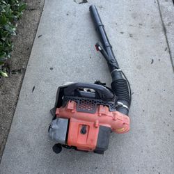Husqvarna Backpack Blower Good Working Condition Comercial. 200$$ Cash