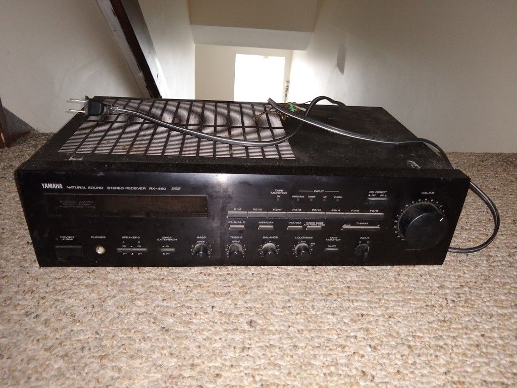 Yamaha RX-450 stereo receiver