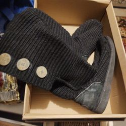 Ugg   Boots. Knit 3 Button Black Uggs