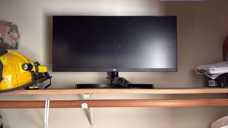 Monitor 27 x 12.5