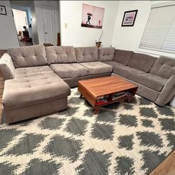 Large Gray Sectional Couch Sofa. I Can_de_liv_er 🚚