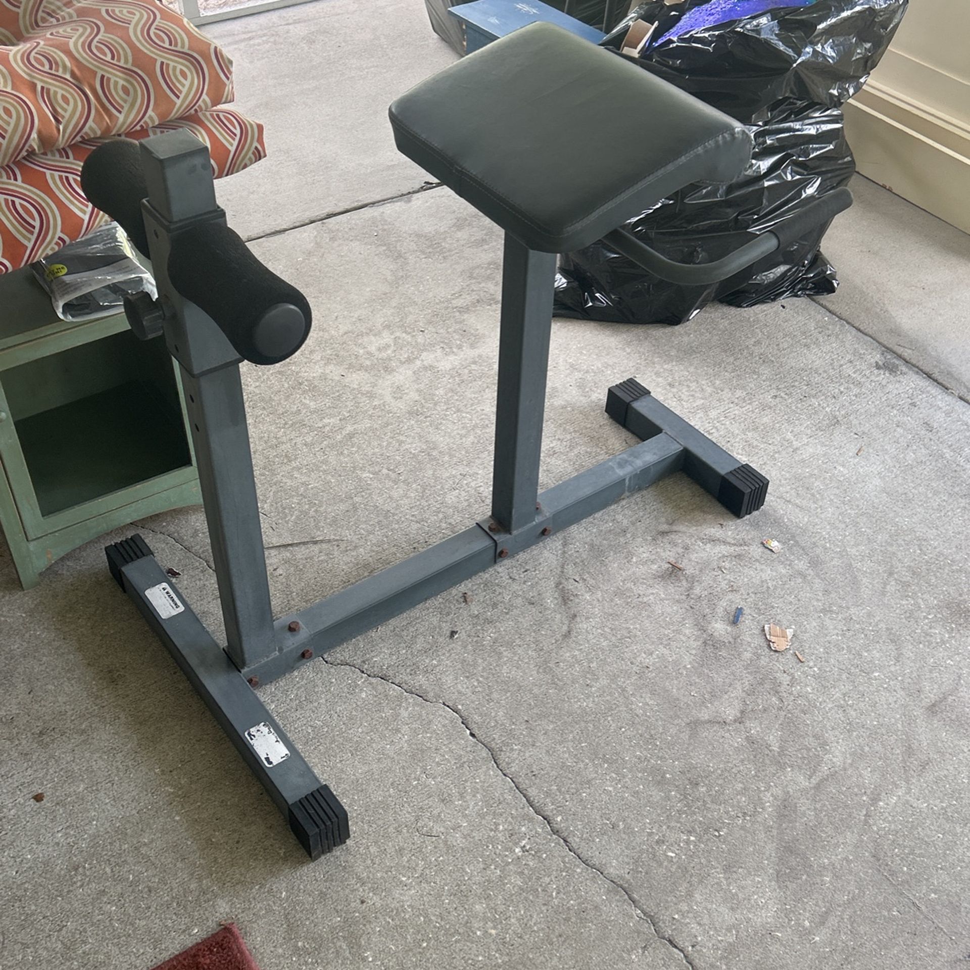 Work Out Equipment - Good Shape 