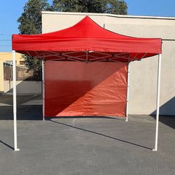 $120 (Brand New) Heavy-duty 10x10 ft canopy with (1 sidewall) ez popup party tent w/ carry bag (red, blue) 