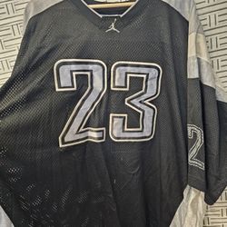 Michael Jordan 23 Jump Man T Shirt Black Jersey Size 3XL by Jordan Sports Used