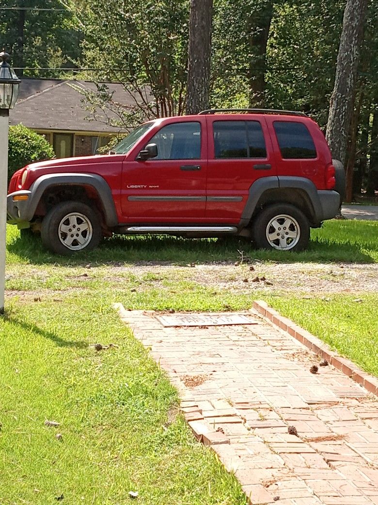 2004 Jeep Liberty