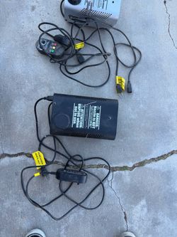 Fog Machine with Wired Remote and Cables