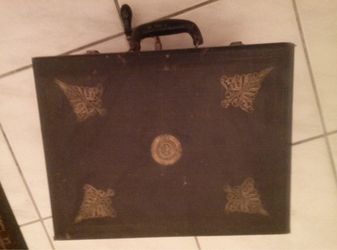 Vintage Phonograph with crank and ornate corner Details