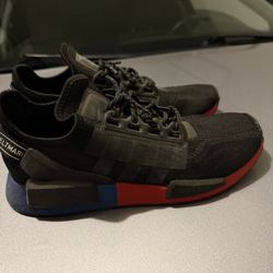 Adidas NMD V2 Core Black Carbon