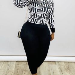 Black/White Pants And Top Set (Large)