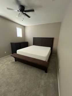 Farmhouse/Rustic Style Bed Set and Dresser Cal King