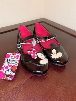 New shoes girl size 12