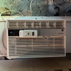 Window AC Unit
