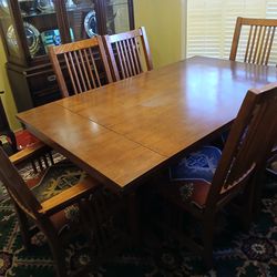 Mission stye Dining table & 6 chairs by Bassett Furniture
