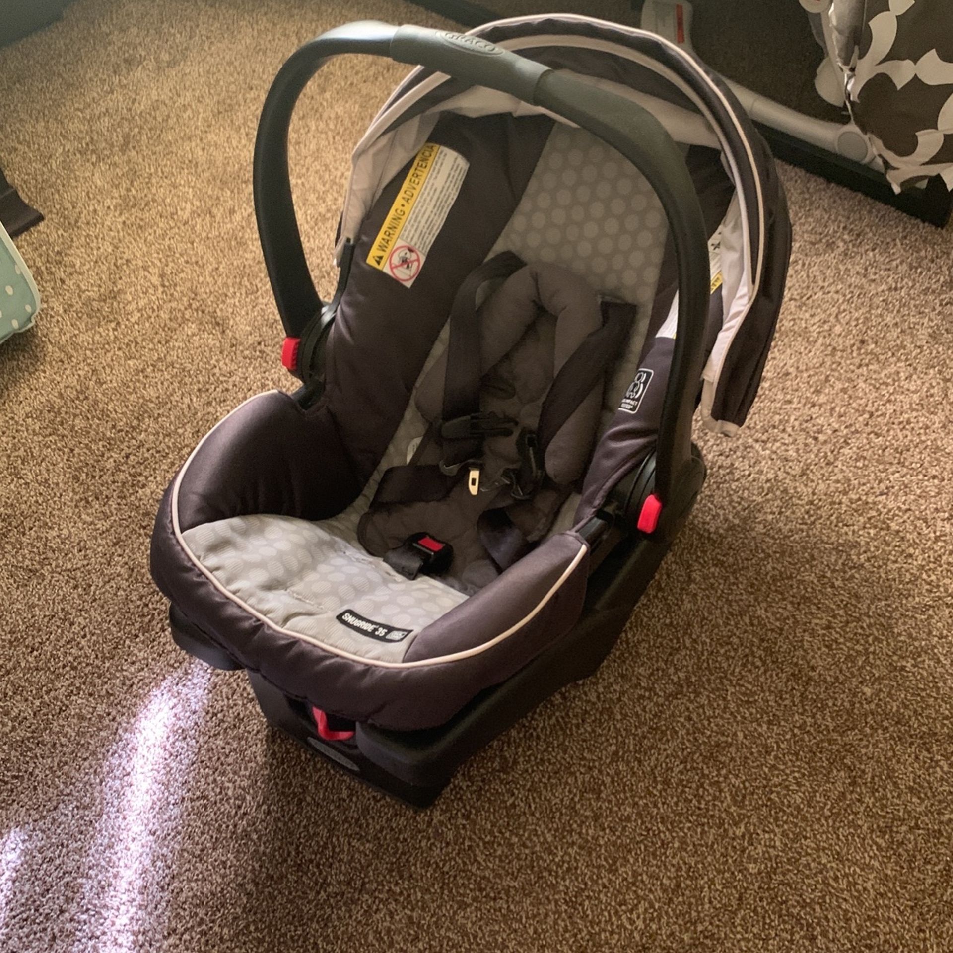 Graco Snugride 35 Carseat And Base