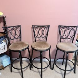 3 Metal Bar Stools