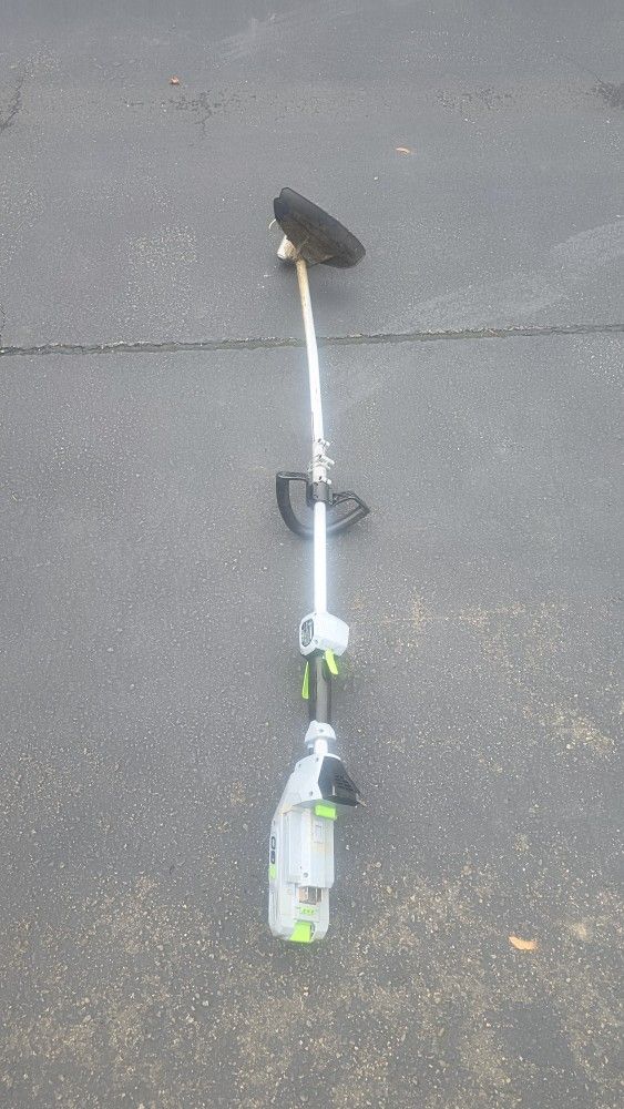 EGO POWER+ 56 V MULTI HEAD SYSTEMEDGER (TOOL ONLY)