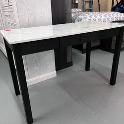 Desk With A Drawer