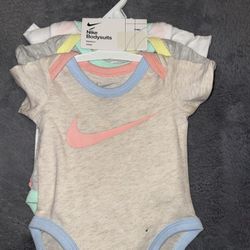 Nike Newborn onesies, three-piece newborn