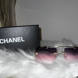 Woman’s Sunglasses 