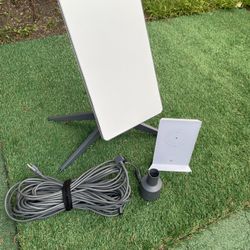 Mint Condition Starlink Gen 2 Full Kit - Standard