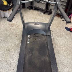 True PS100 Treadmill - Works Great