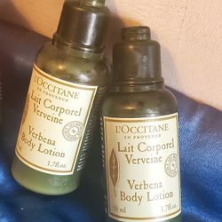 L'Occitane Verveine Body Lotion 1.7 oz x 2 Travel size

Product details
The scent of fresh lemons, the invigorating aroma of verbena from Provence, an