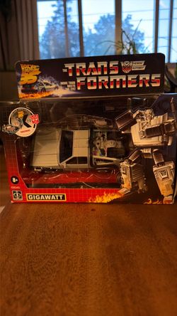 Brand New Transformers Collaborative Back to the Future Gigawatt (Set of 2