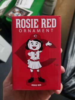 Rosie red ornaments