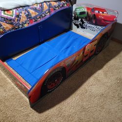 Cars Lightning McQueen Toddler Bed 