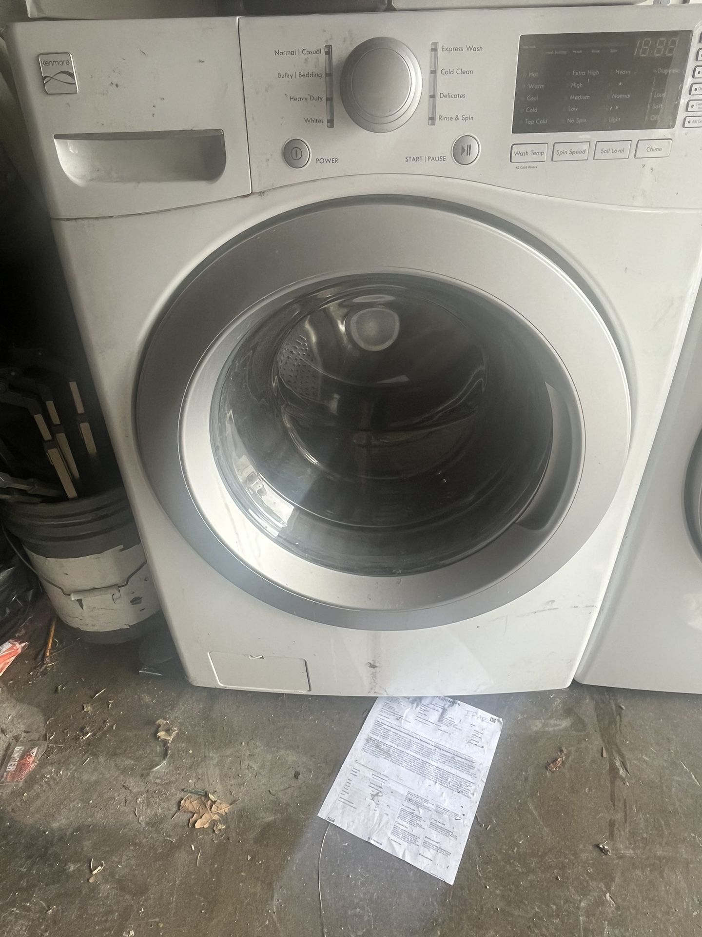 White Kenmore Washer And Dryer