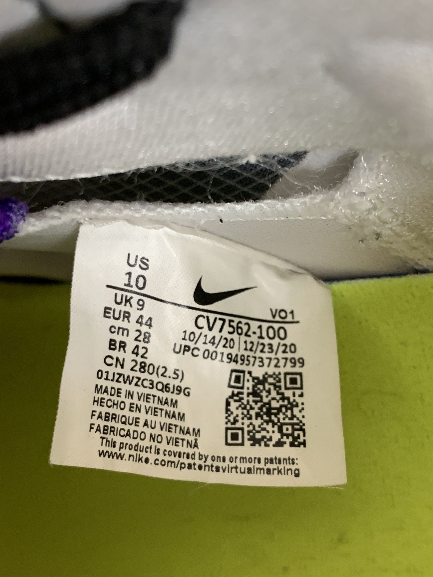 Nike Lebron 18 White Air Max Men Size 10. Used Good  display picture 2